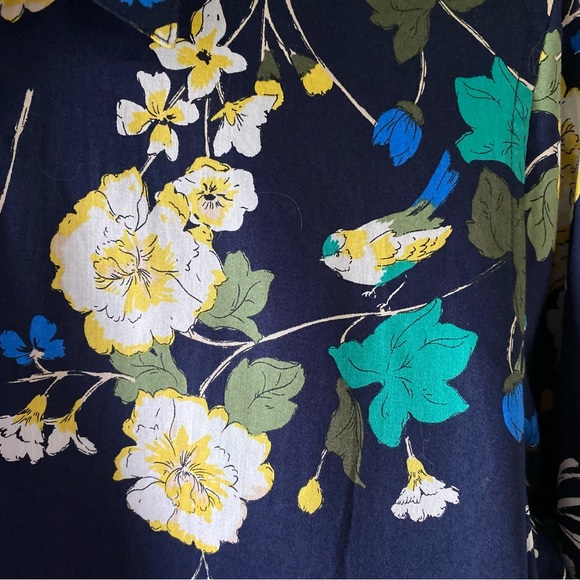 Lauren Ralph Lauren Floral/Bird Print Long-Sleeved Button-Down Top Size M - Picture 4 of 7